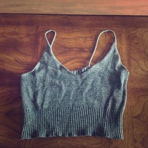 Grey crop tank top